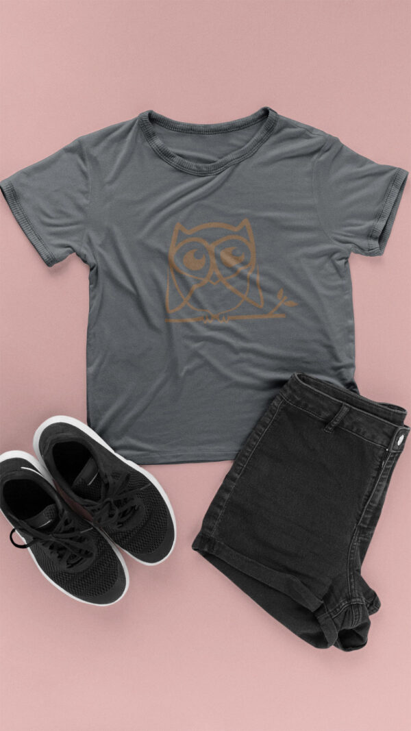 grey shirt with brown owl art